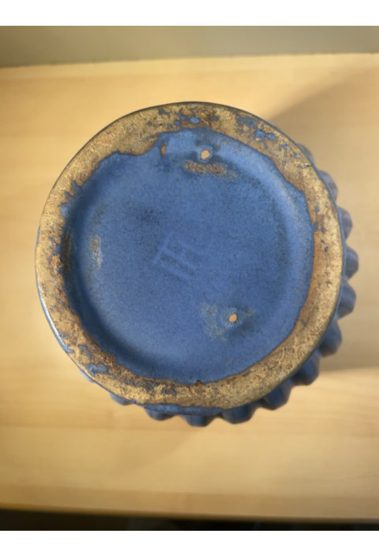 Fin retro vase i støvet blå